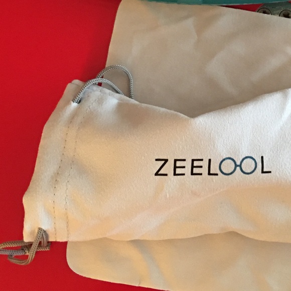 2 Soft Eyeglass Case pouch bag, Iris apfel x Zenni blue flowers, zeelool grey - Picture 7 of 8